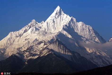 梅里雪山怎麼玩，是否也值得去一次西藏感受高原的壮丽?